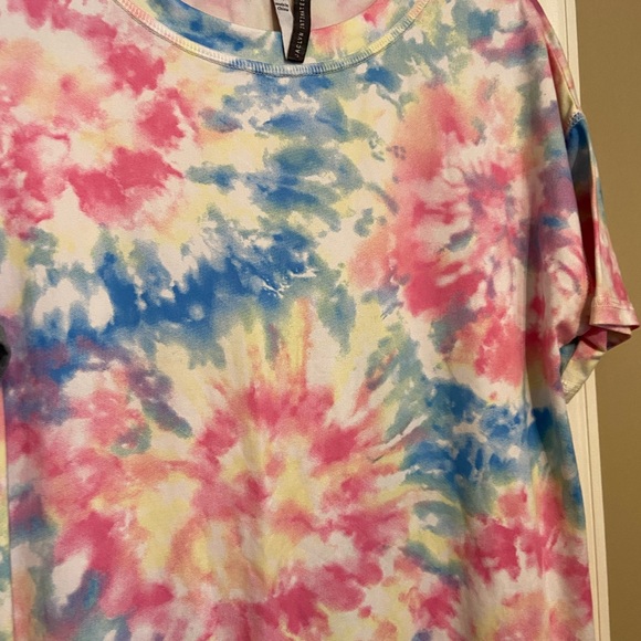 Womens nightgowns size medium - Picture 2 of 5